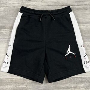 Boys Nike Air Jordan Black/White Shorts Relaxed Fit Size Small Style 95B499-023